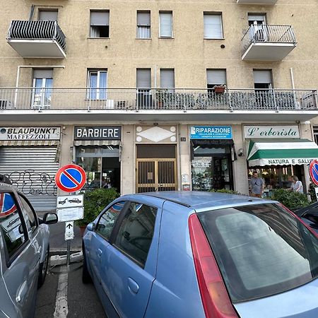 Confortevole Appartamento ميلان المظهر الخارجي الصورة