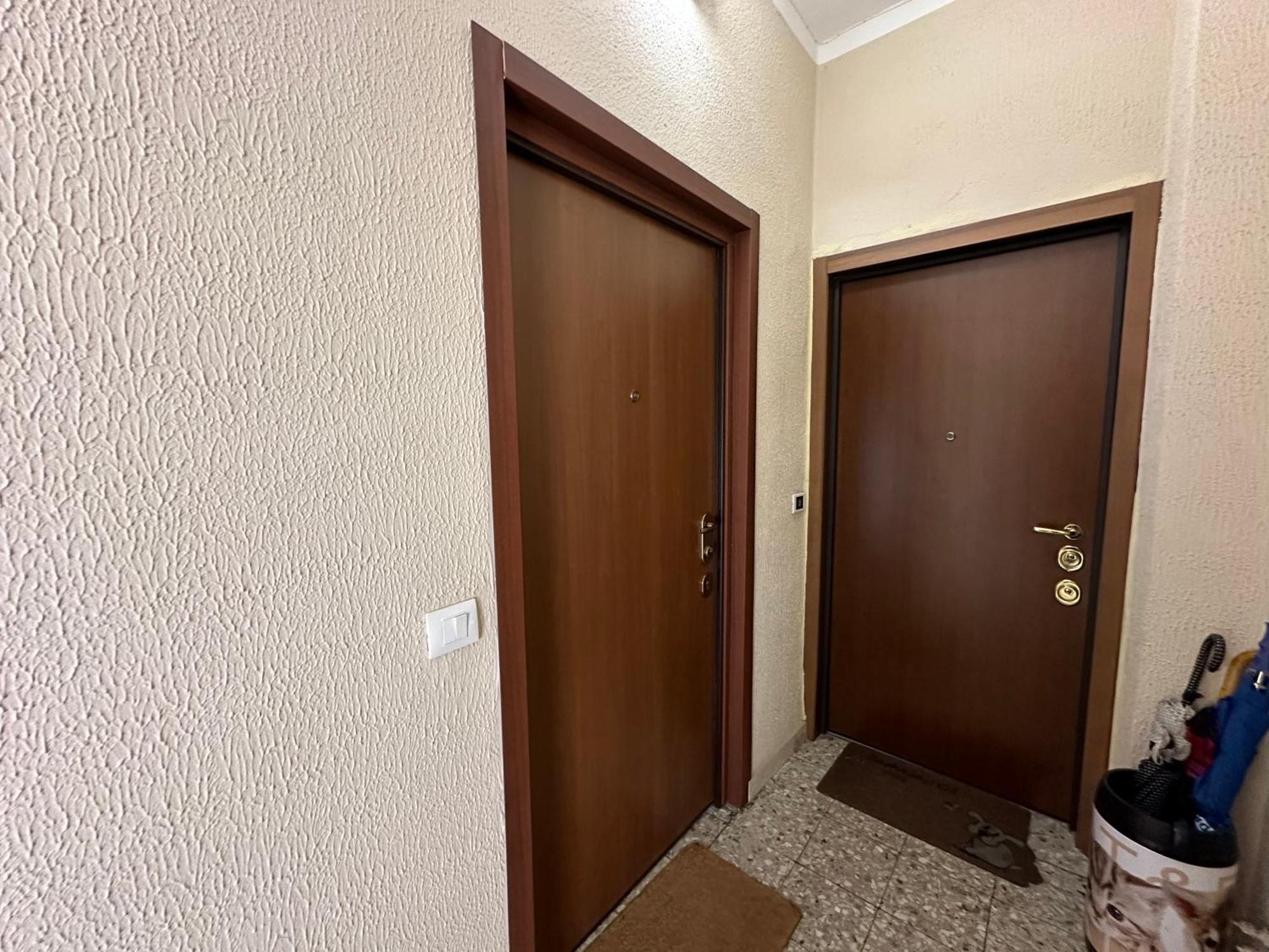 Confortevole Appartamento ميلان المظهر الخارجي الصورة